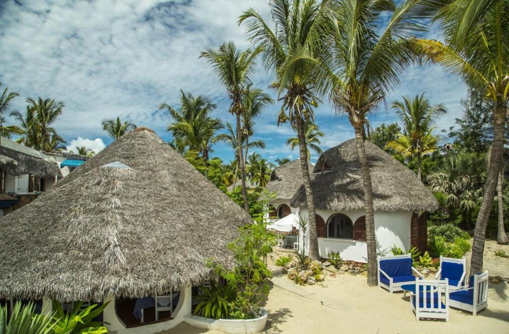 Chez Maggie Hotel & Restaurant Мурундава Экстерьер фото